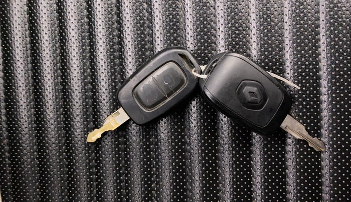 2018 Renault Kwid RXT 1.0 (O), Petrol, Manual, 84,581 km, Key Close Up