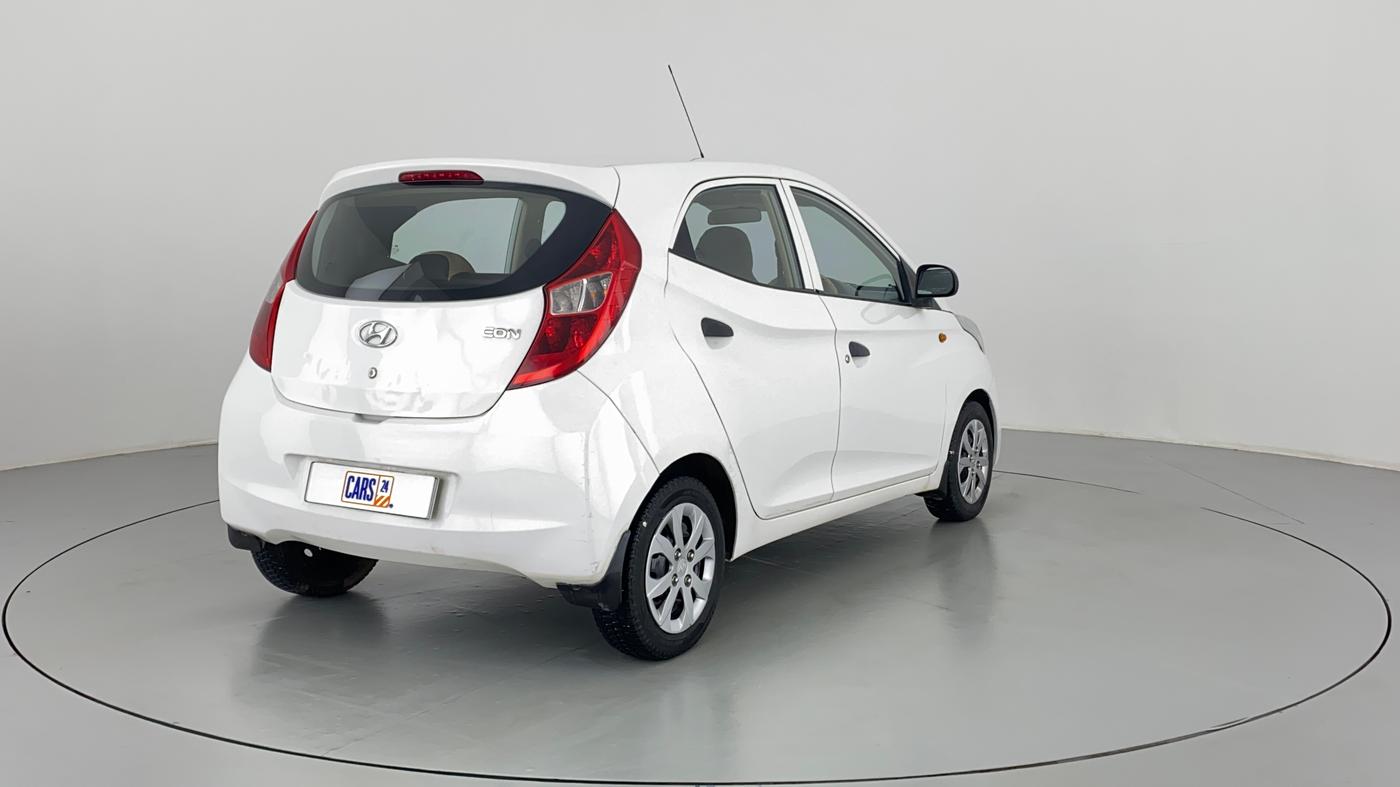2018 Hyundai Eon MAGNA PLUS OPTIONAL, Petrol, Manual, 33,233 km, Right Back Diagonal