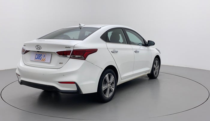 2018 Hyundai Verna 1.6 SX (O) CRDI MT, Diesel, Manual, 65,533 km, Right Back Diagonal