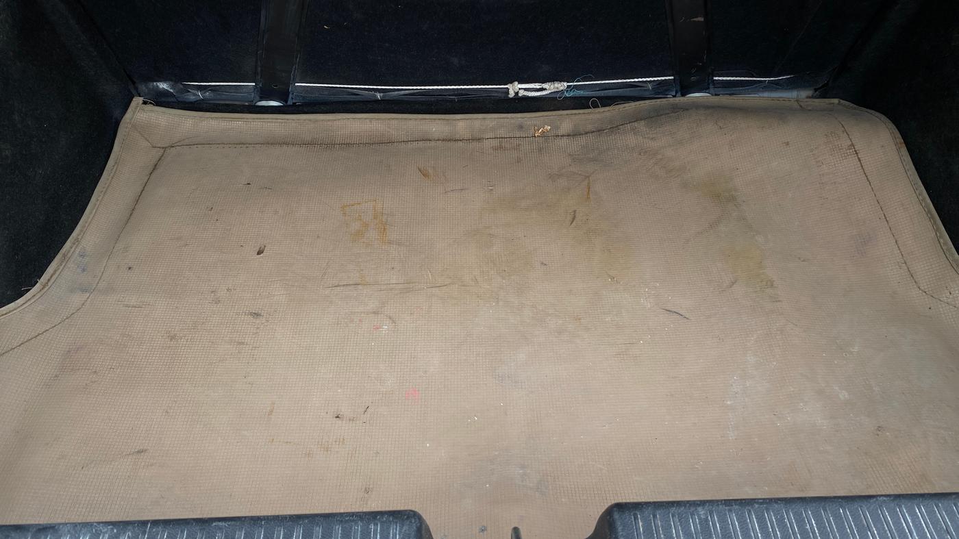 2018 Maruti Dzire VXI AMT, Petrol, Automatic, 81,203 km, Boot Inside