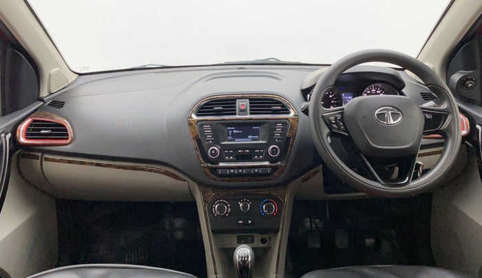 2018 Tata Tiago XZ 1.2 REVOTRON, Petrol, Manual, 62,028 km, Dashboard