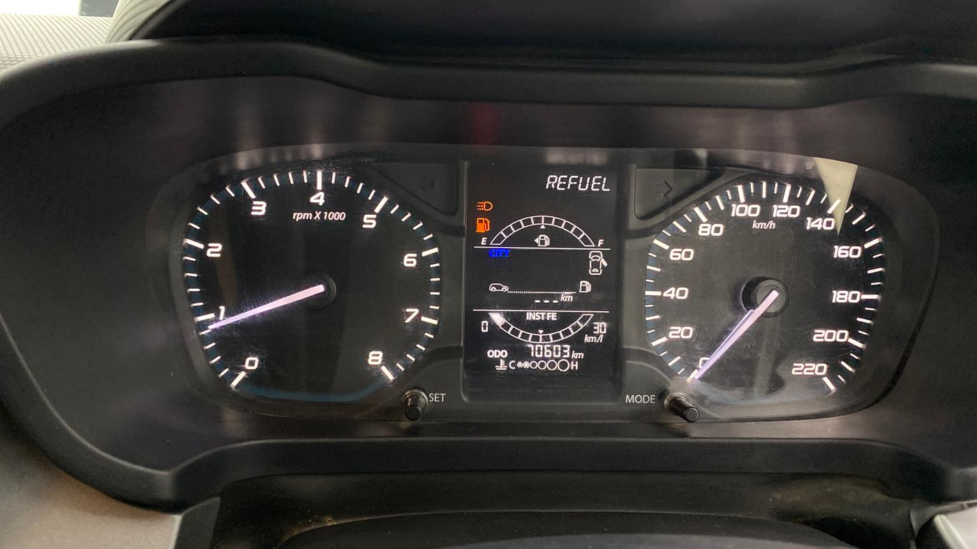 2020 Tata ALTROZ XT PETROL, CNG, Manual, 70,603 km, Odometer Image