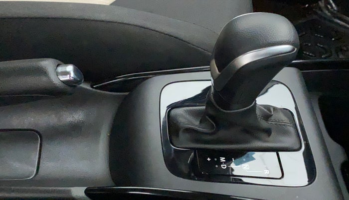 2023 Toyota Glanza G AMT, Petrol, Automatic, 3,145 km, Gear Lever