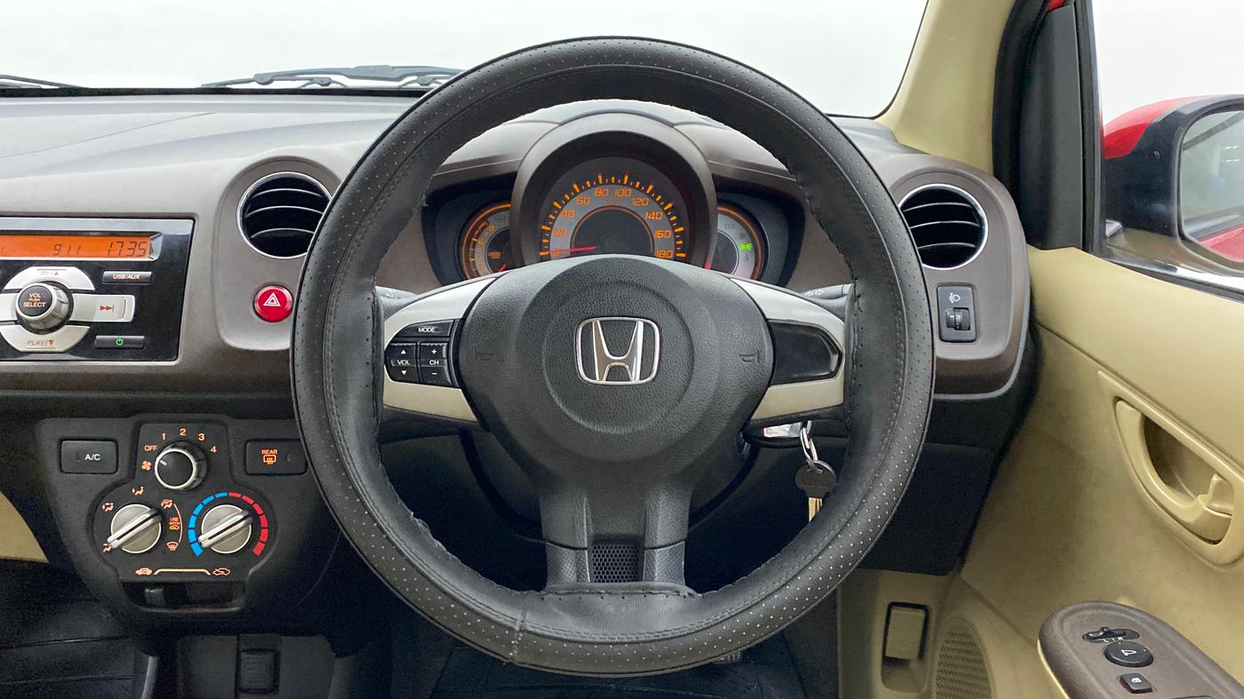 2013 Honda Brio 1.2 S MT I VTEC, Petrol, Manual, 33,326 km, Steering Wheel Close Up
