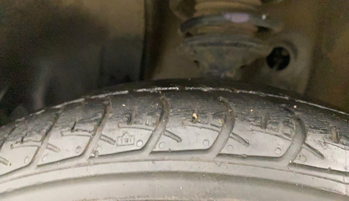 2021 Maruti New Wagon-R VXI 1.0, Petrol, Manual, 29,157 km, Left Front Tyre Tread