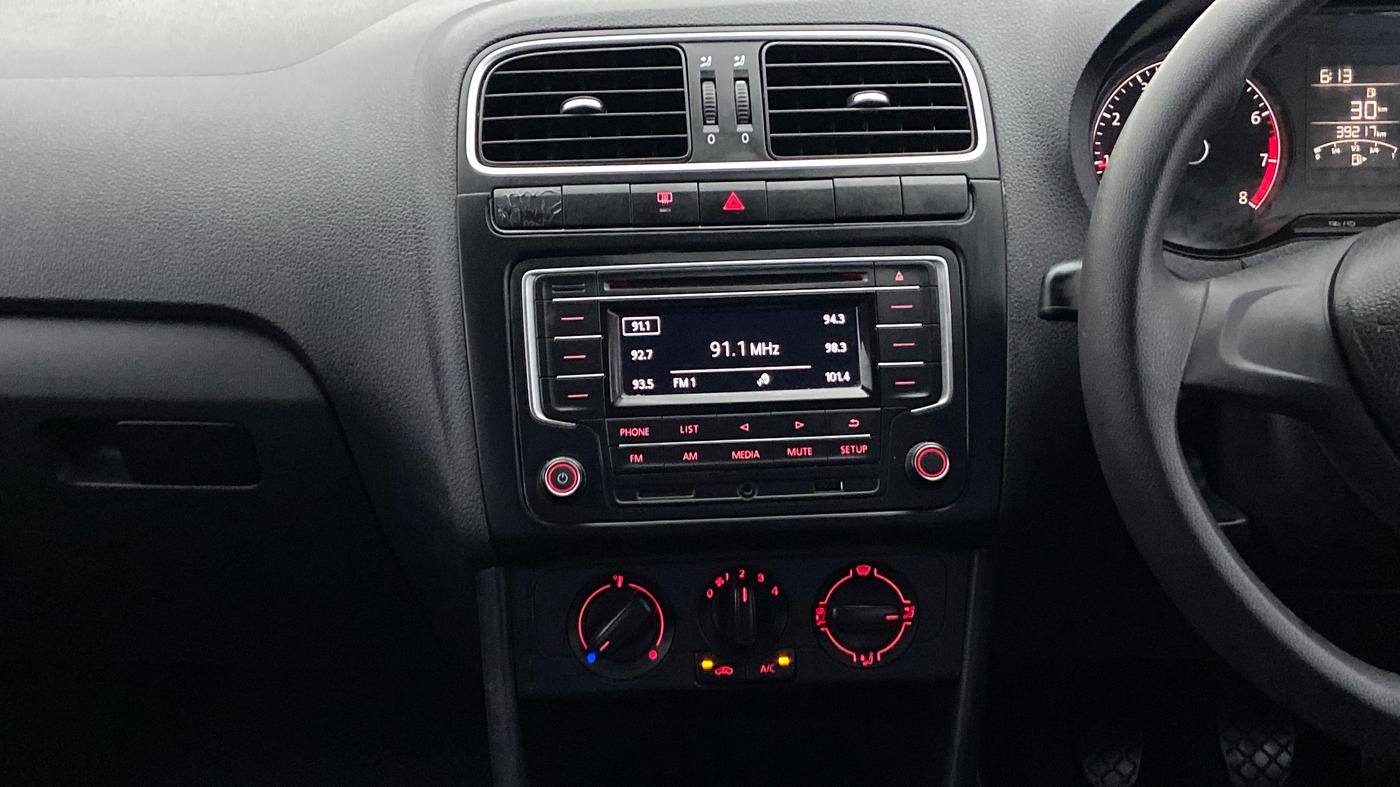 2017 Volkswagen Polo COMFORTLINE 1.2L PETROL, Petrol, Manual, 39,156 km, Air Conditioner