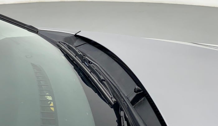 2019 Maruti Baleno DELTA PETROL 1.2, Petrol, Manual, 42,603 km, Bonnet (hood) - Cowl vent panel has minor damage