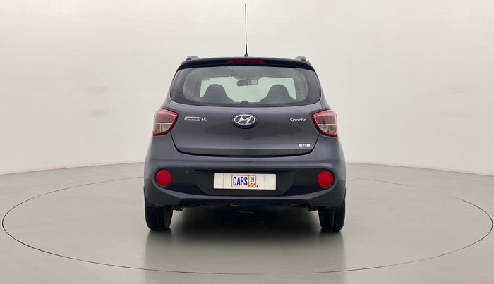 2017 Hyundai Grand i10 SPORTZ O 1.2, Petrol, Manual, 51,785 km, Back/Rear