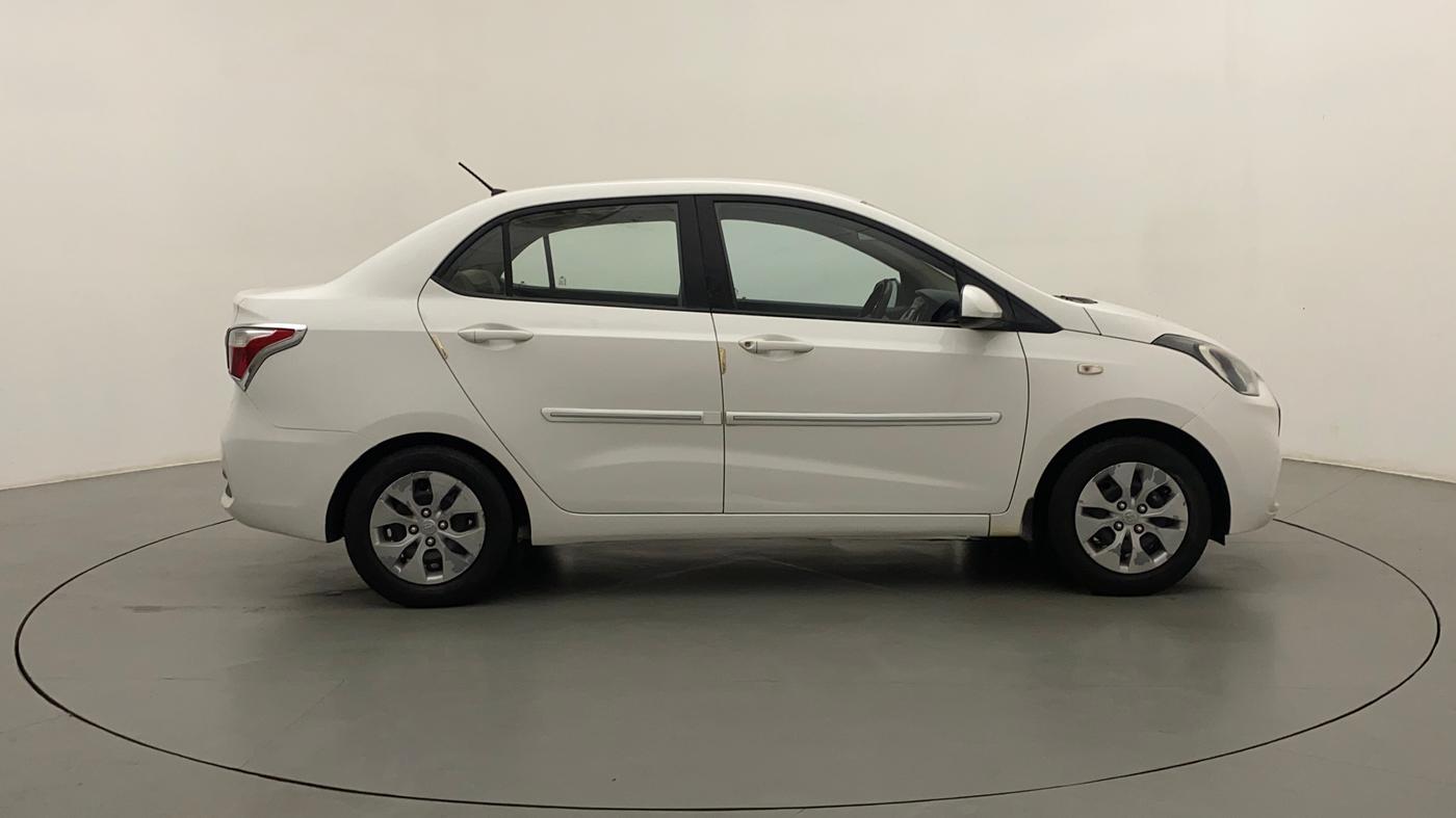2017 Hyundai Xcent E+, CNG, Manual, 70,800 km, Right Side