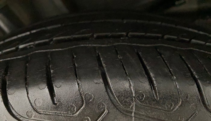 2022 Tata Tiago XZ PLUS CNG, CNG, Manual, 26,574 km, Right Rear Tyre Tread