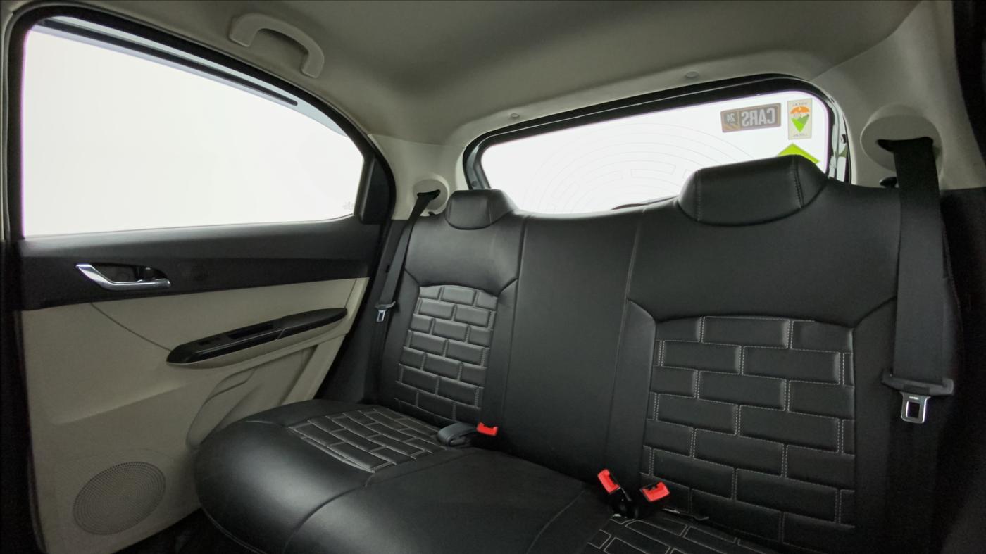 2022 Tata Tiago XZ PLUS CNG, CNG, Manual, 26,574 km, Right Side Rear Door Cabin