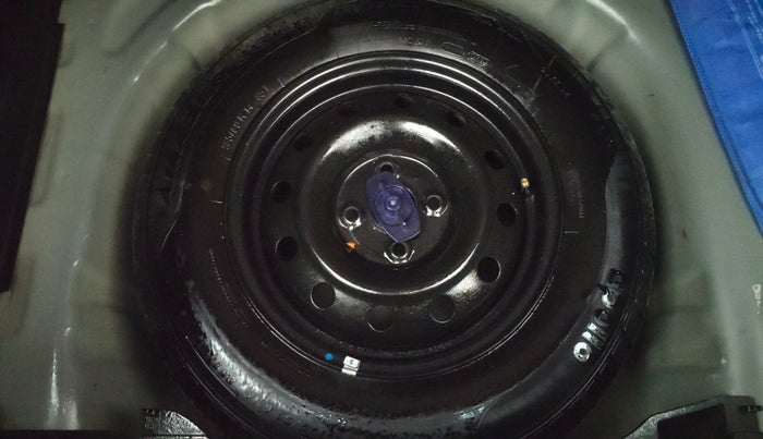 2019 Maruti Swift VXI, Petrol, Manual, 82,621 km, Spare Tyre