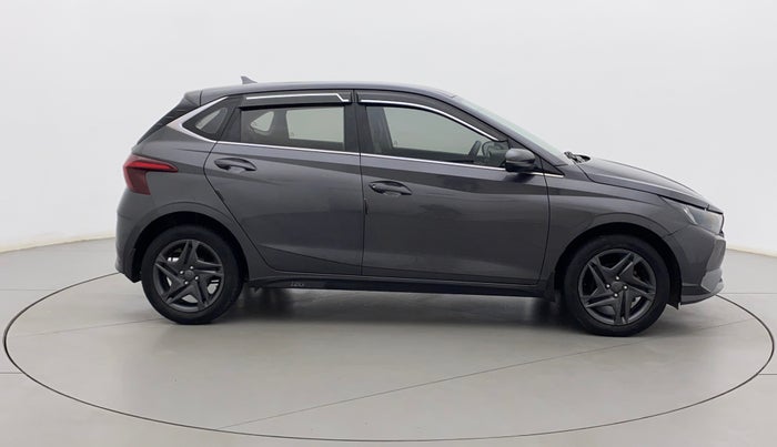 2021 Hyundai NEW I20 SPORTZ 1.2 MT, Petrol, Manual, 36,297 km, Right Side View