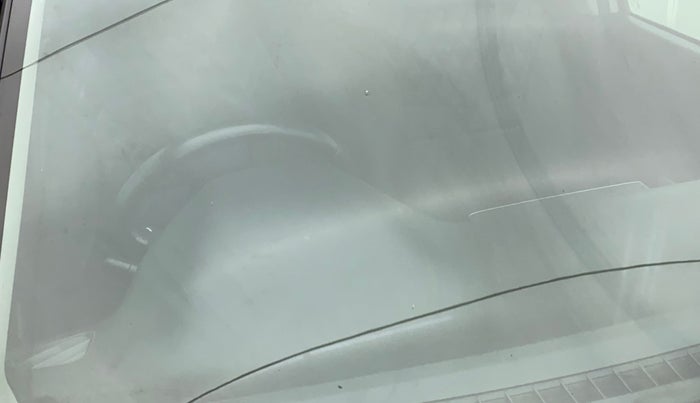 2015 Maruti Baleno ALPHA PETROL 1.2, Petrol, Manual, 69,031 km, Front windshield - Minor spot on windshield