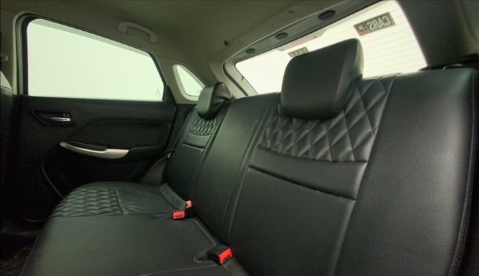2015 Maruti Baleno ALPHA PETROL 1.2, Petrol, Manual, 69,031 km, Right Side Rear Door Cabin