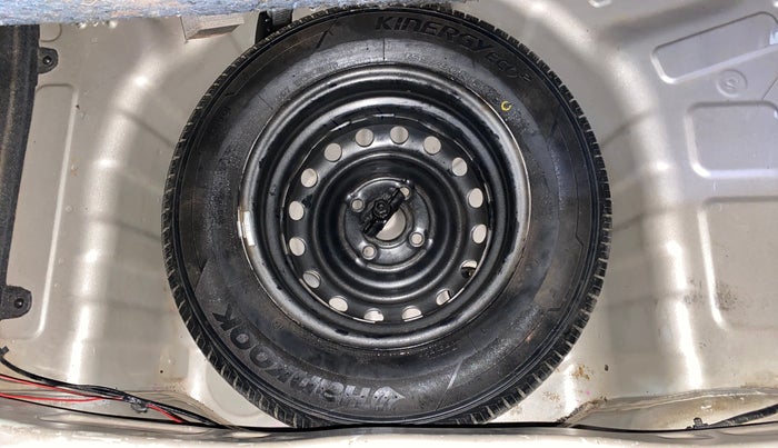 2020 Hyundai NEW SANTRO SPORTZ MT, Petrol, Manual, 1,20,427 km, Spare Tyre