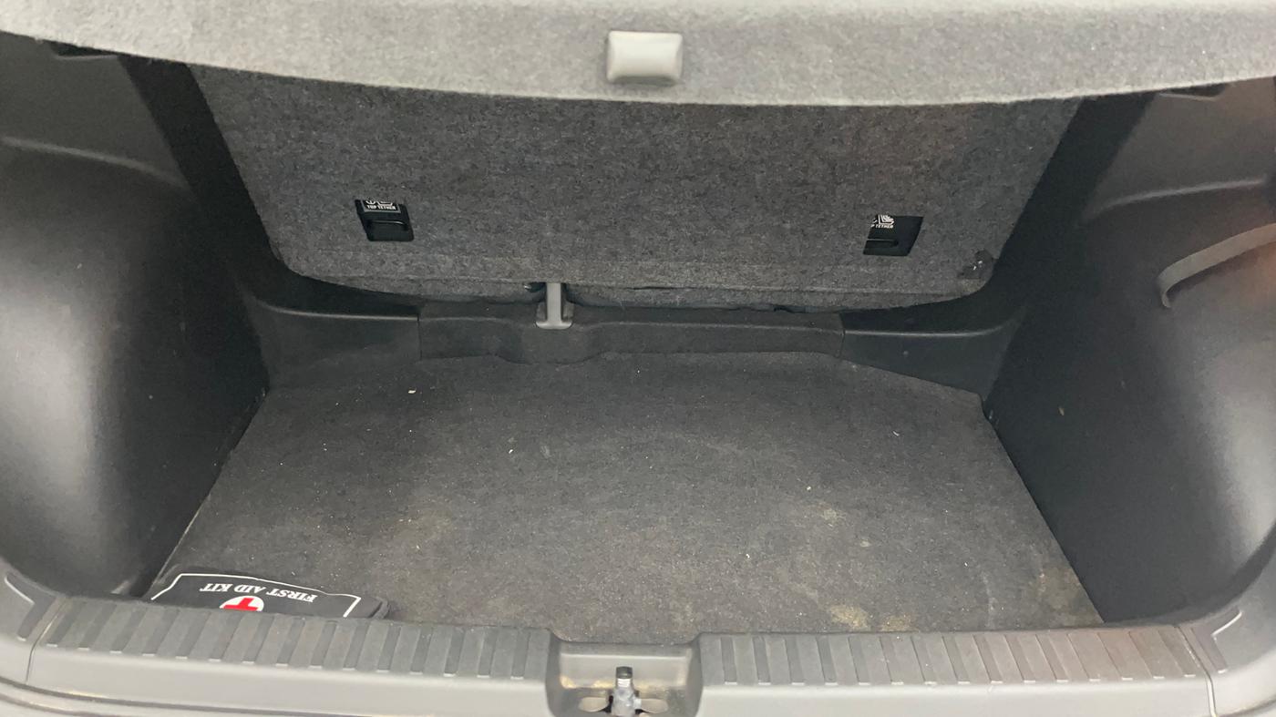 2023 Skoda KUSHAQ Active plus 1.0 TSI , Petrol, Manual, 76,160 km, Boot Inside
