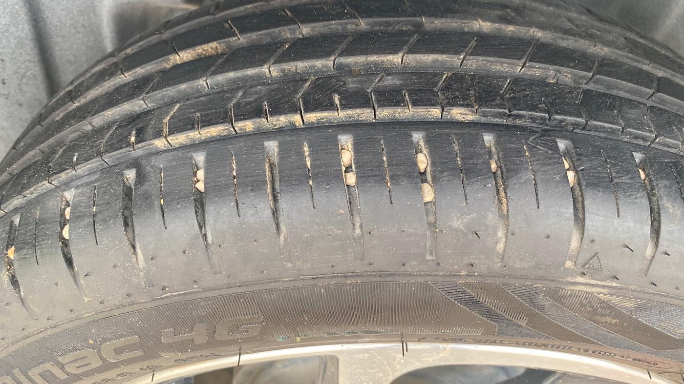2024 Toyota Glanza G AMT, Petrol, Automatic, 10,086 km, Right Rear Tyre Tread