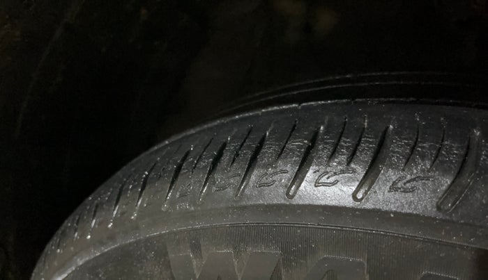 2021 KIA SONET HTX PLUS 1.0 IMT, Petrol, Manual, 64,263 km, Right Front Tyre Tread