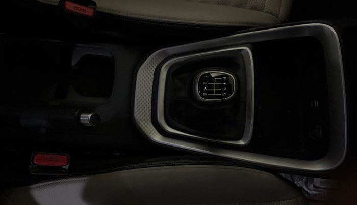 2021 KIA SONET HTX PLUS 1.0 IMT, Petrol, Manual, 64,263 km, Gear Lever