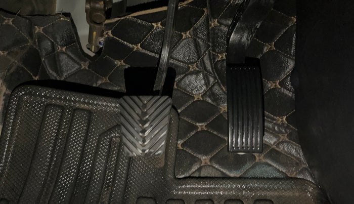 2021 KIA SONET HTX PLUS 1.0 IMT, Petrol, Manual, 64,263 km, Pedals