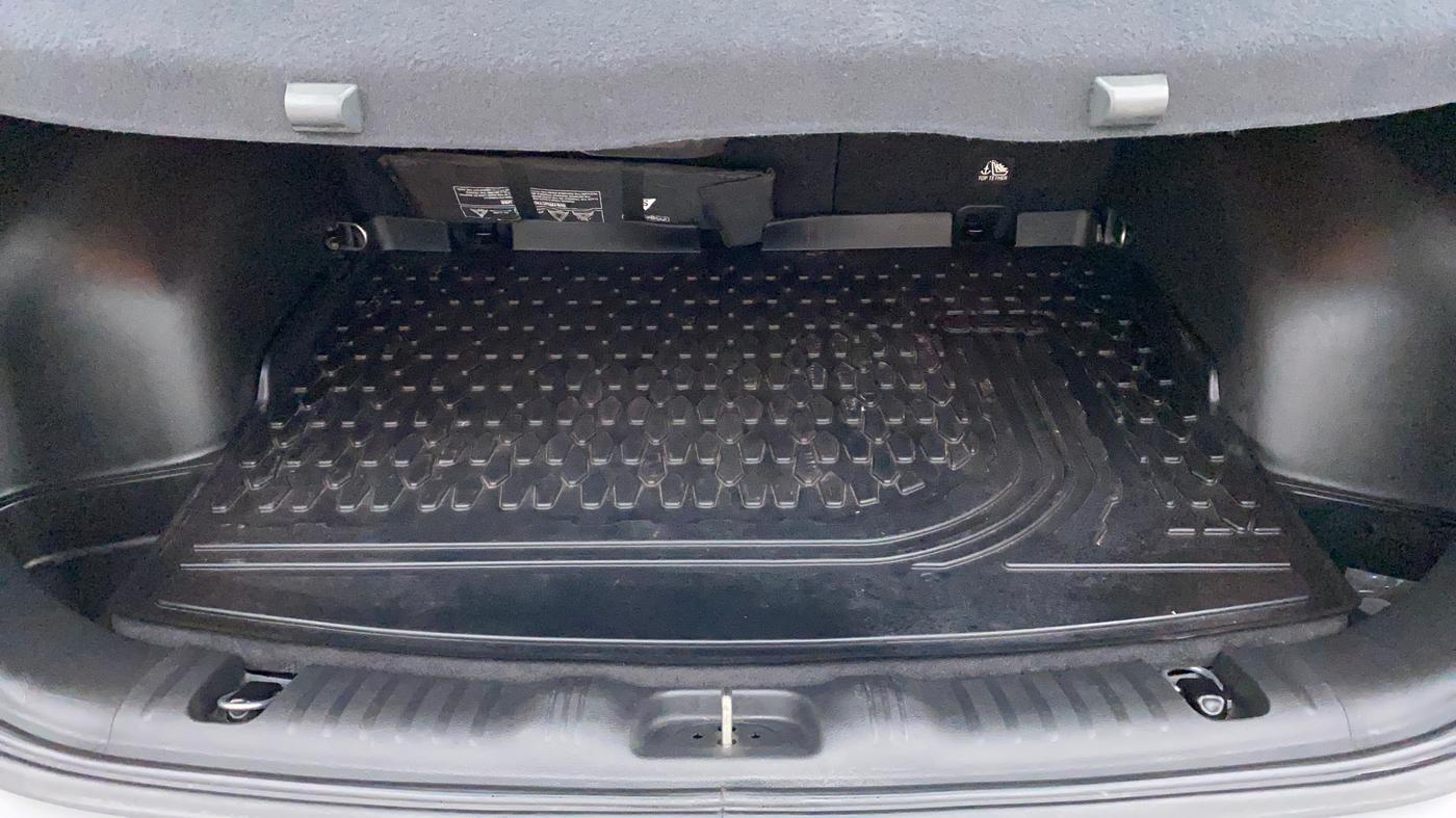2018 Jeep Compass LIMITED (O) 1.4 PETROL AT, Petrol, Automatic, 22,351 km, Boot Inside