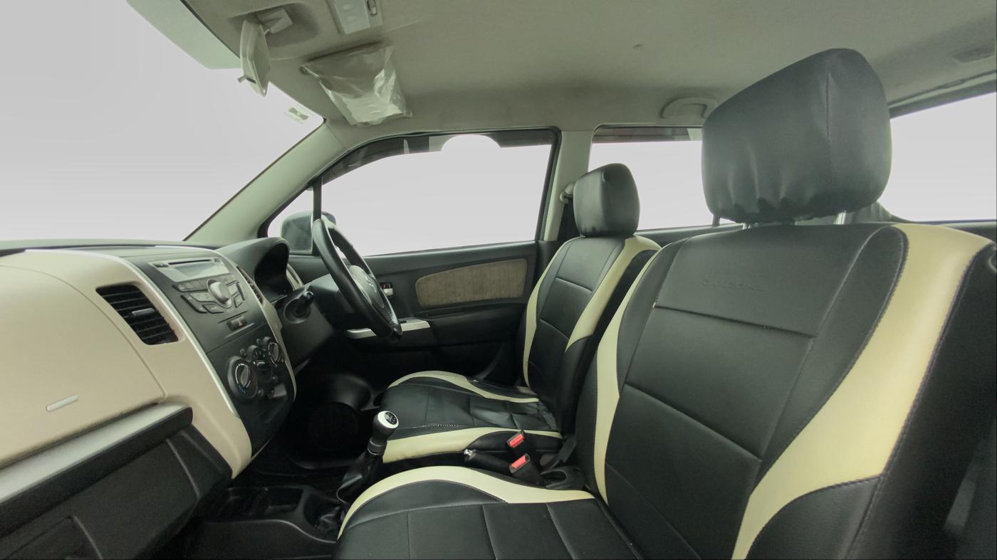 2015 Maruti Wagon R 1.0 VXI, Petrol, Manual, 83,510 km, Right Side Front Door Cabin