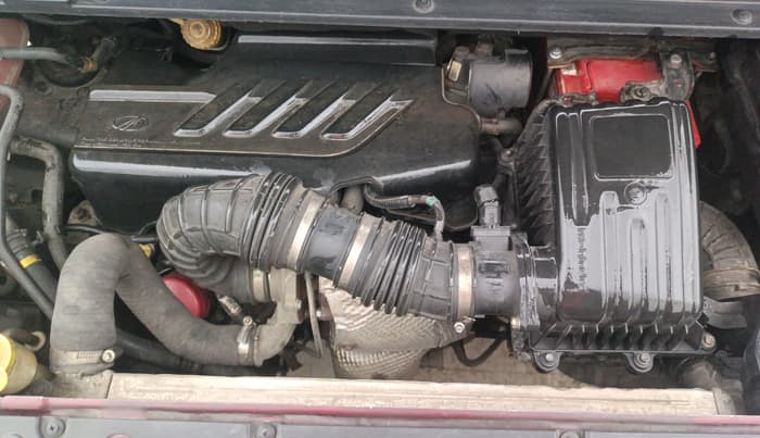 2018 Mahindra MARAZZO M8 7 STR, Diesel, Manual, 90,150 km, Engine View