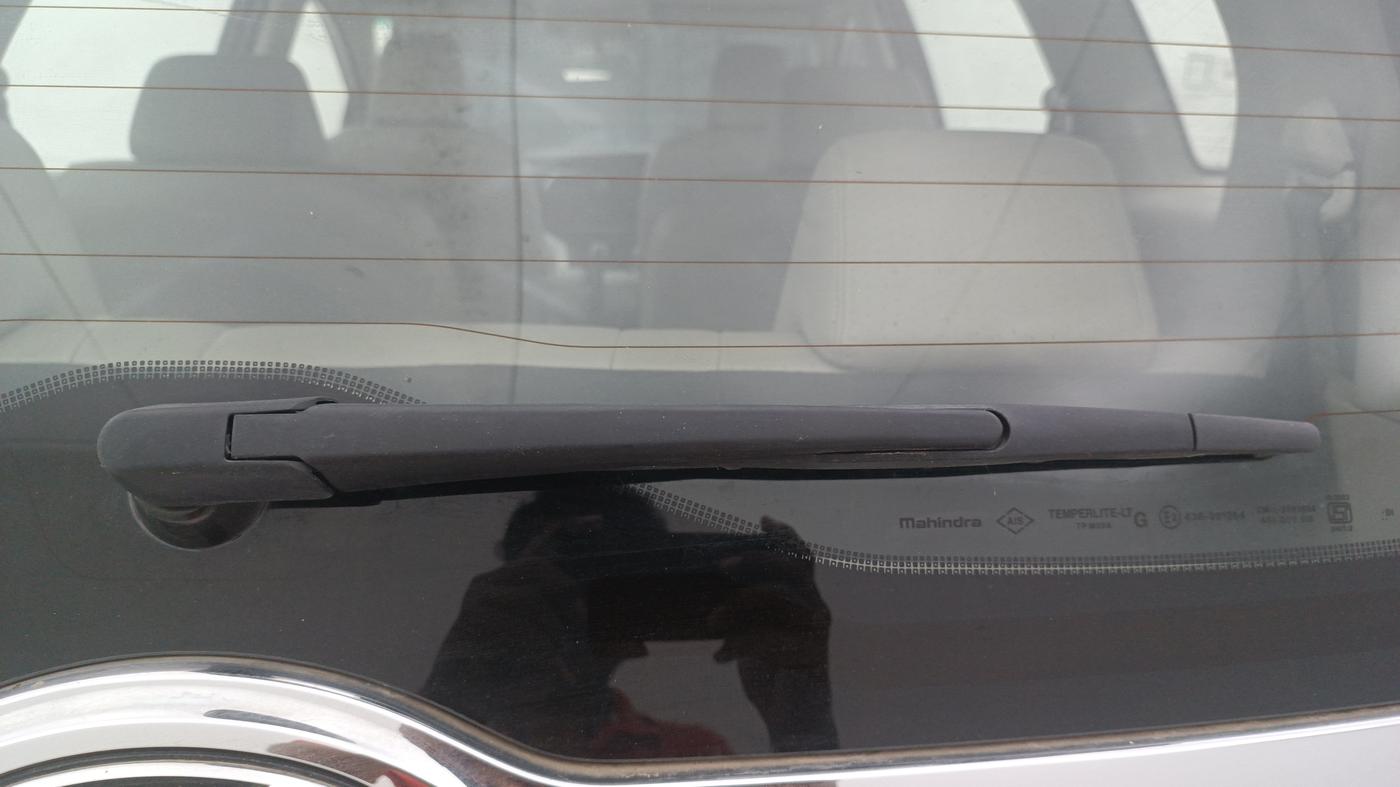 2018 Mahindra MARAZZO M8 7 STR, Diesel, Manual, 90,208 km, Rear Wiper