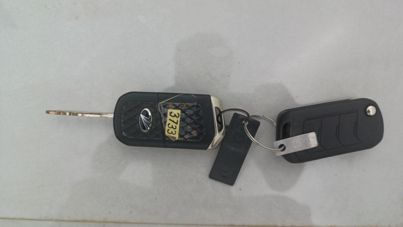2018 Mahindra MARAZZO M8 7 STR, Diesel, Manual, 90,208 km, Key Close Up