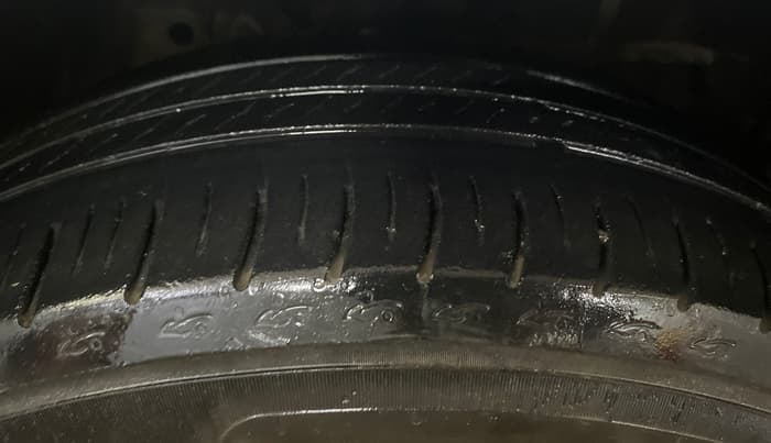 2023 Honda City 1.5L I-VTE V CVT, Petrol, Automatic, 27,903 km, Right Front Tyre Tread