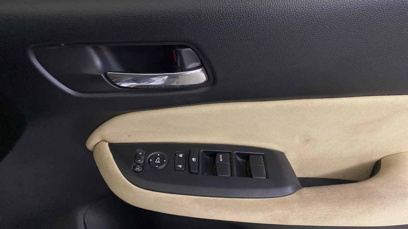 2023 Honda City 1.5L I-VTE V CVT, Petrol, Automatic, 27,903 km, Driver Side Door Panels Control