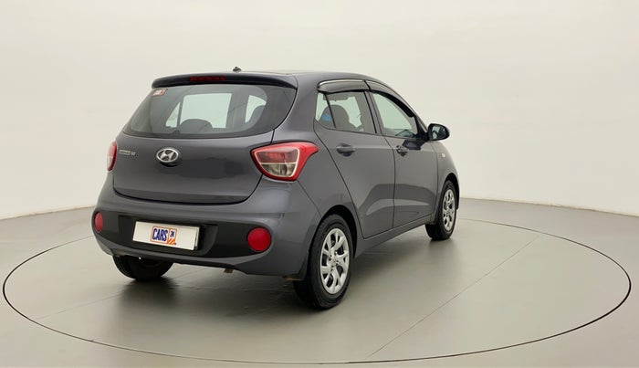 2018 Hyundai Grand i10 SPORTZ 1.2 KAPPA VTVT, CNG, Manual, 66,353 km, Right Back Diagonal