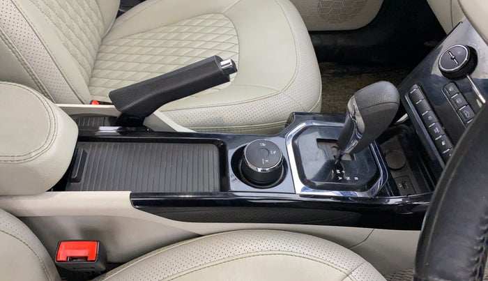 2020 Tata NEXON XZA PLUS (O) PETROL DUAL TONE, Petrol, Automatic, 60,456 km, Gear Lever