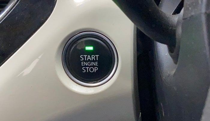 2020 Tata NEXON XZA PLUS (O) PETROL DUAL TONE, Petrol, Automatic, 60,456 km, Keyless Start/ Stop Button