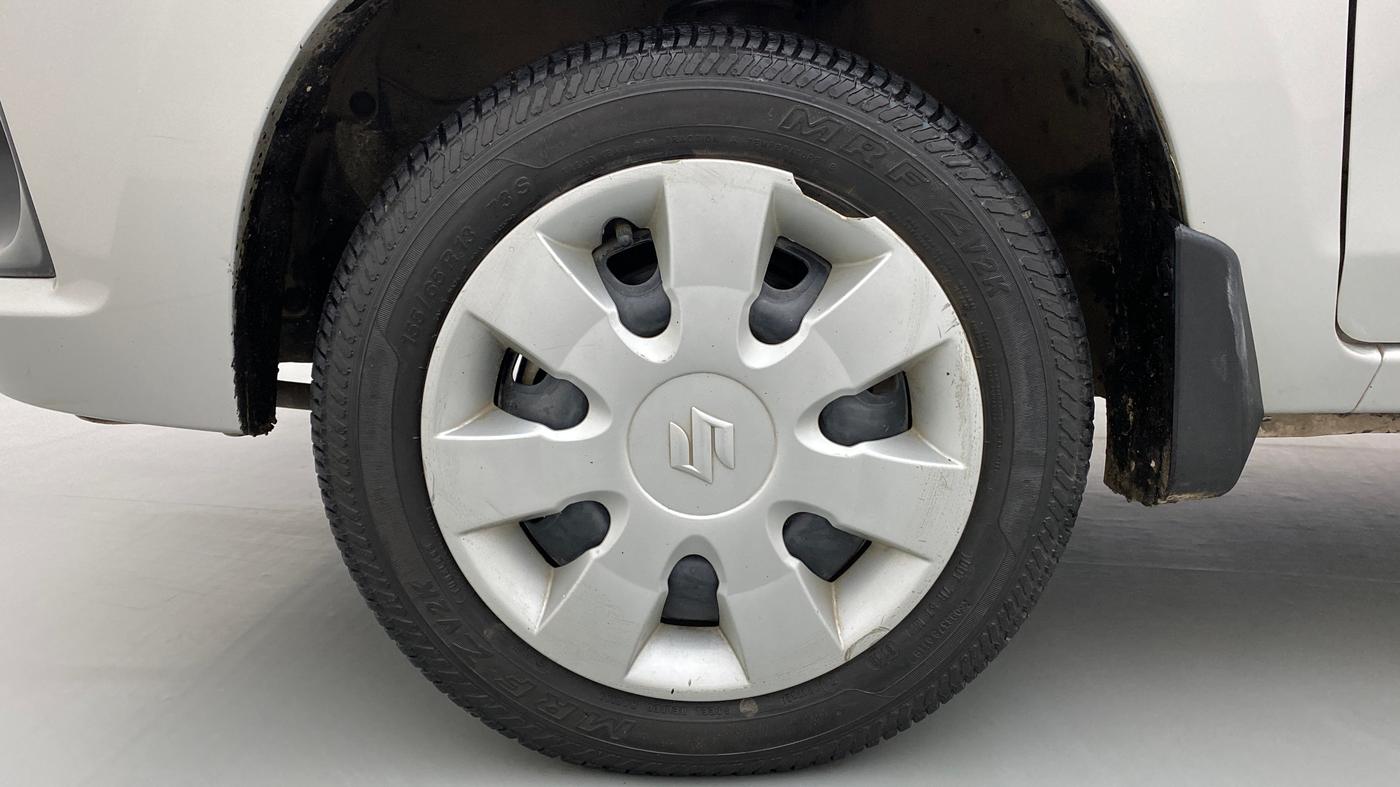 2019 Maruti Alto K10 VXI, CNG, Manual, 27,149 km, Left Front Wheel