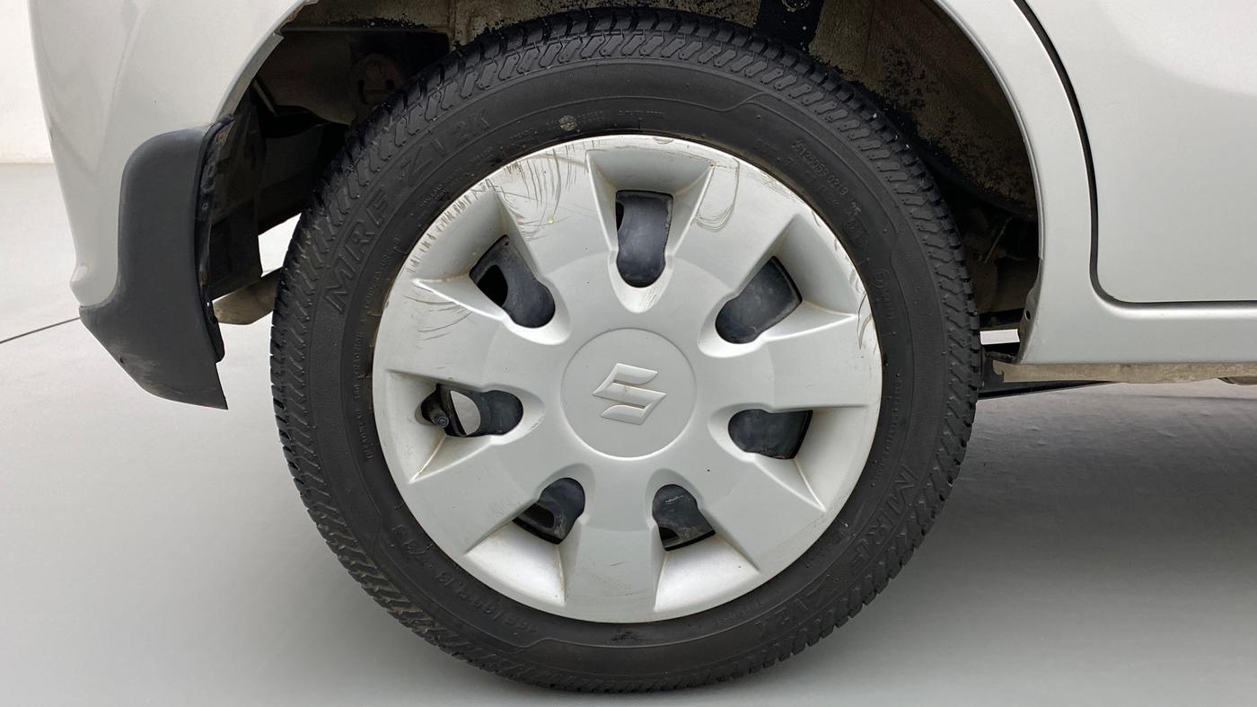 2019 Maruti Alto K10 VXI, CNG, Manual, 27,149 km, Right Rear Wheel