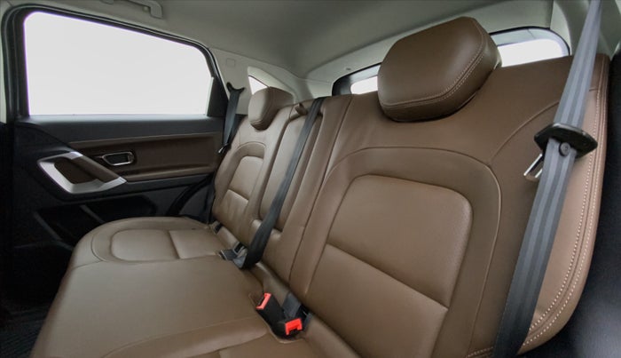 2021 Tata Harrier XZ 2.0L Kryotec, Diesel, Manual, 14,911 km, Right Side Rear Door Cabin