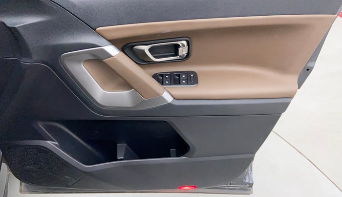 2021 Tata Harrier XZ 2.0L Kryotec, Diesel, Manual, 14,911 km, Driver Side Door Panels Control