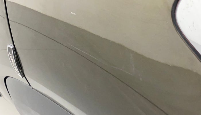 2018 Renault Kwid CLIMBER 1.0, Petrol, Manual, 24,046 km, Left quarter panel - Minor scratches
