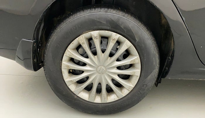 2016 Maruti Ciaz VXI, Petrol, Manual, 99,464 km, Right Rear Wheel