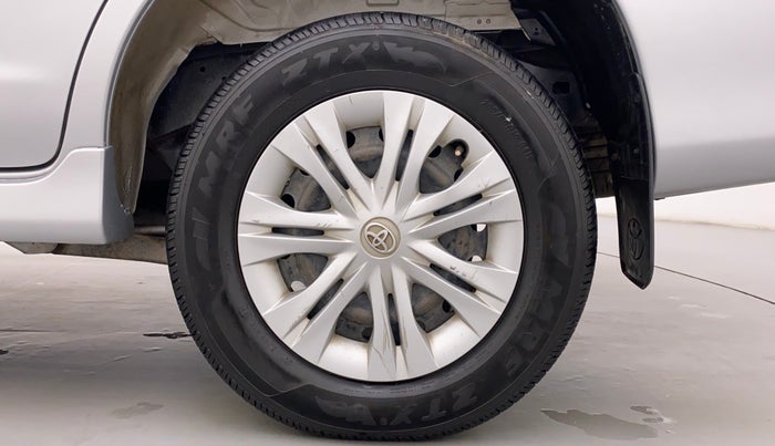 2013 Toyota Innova 2.5 GX 7 STR BS IV, Diesel, Manual, 64,869 km, Left Rear Wheel