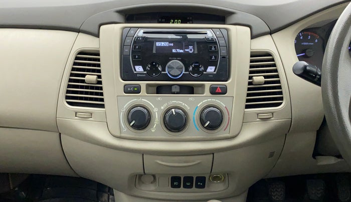 2013 Toyota Innova 2.5 GX 7 STR BS IV, Diesel, Manual, 64,869 km, Air Conditioner