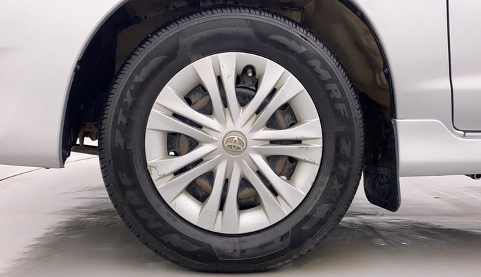 2013 Toyota Innova 2.5 GX 7 STR BS IV, Diesel, Manual, 64,869 km, Left Front Wheel