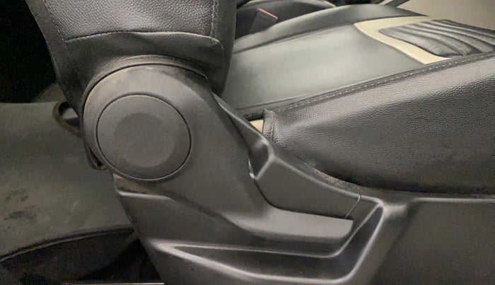 2023 Maruti New Wagon-R LXI 1.0, Petrol, Manual, 7,635 km, Driver Side Adjustment Panel