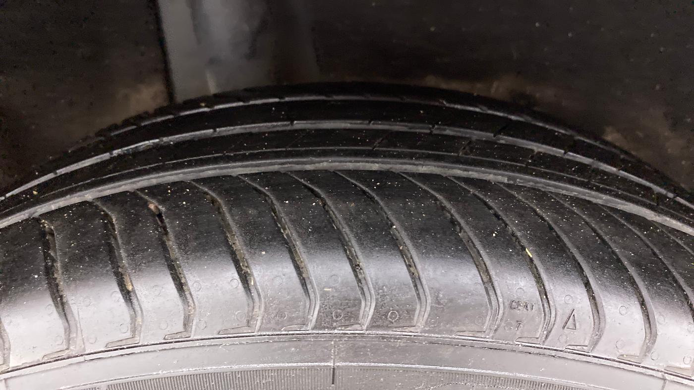 2018 Maruti Baleno DELTA DIESEL 1.3, Diesel, Manual, 91,429 km, Right Rear Tyre Tread