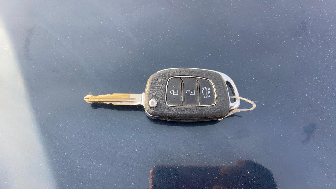 2021 Hyundai GRAND I10 NIOS SPORTZ AMT 1.2 KAPPA VTVT, Petrol, Automatic, 30,486 km, Key Close Up