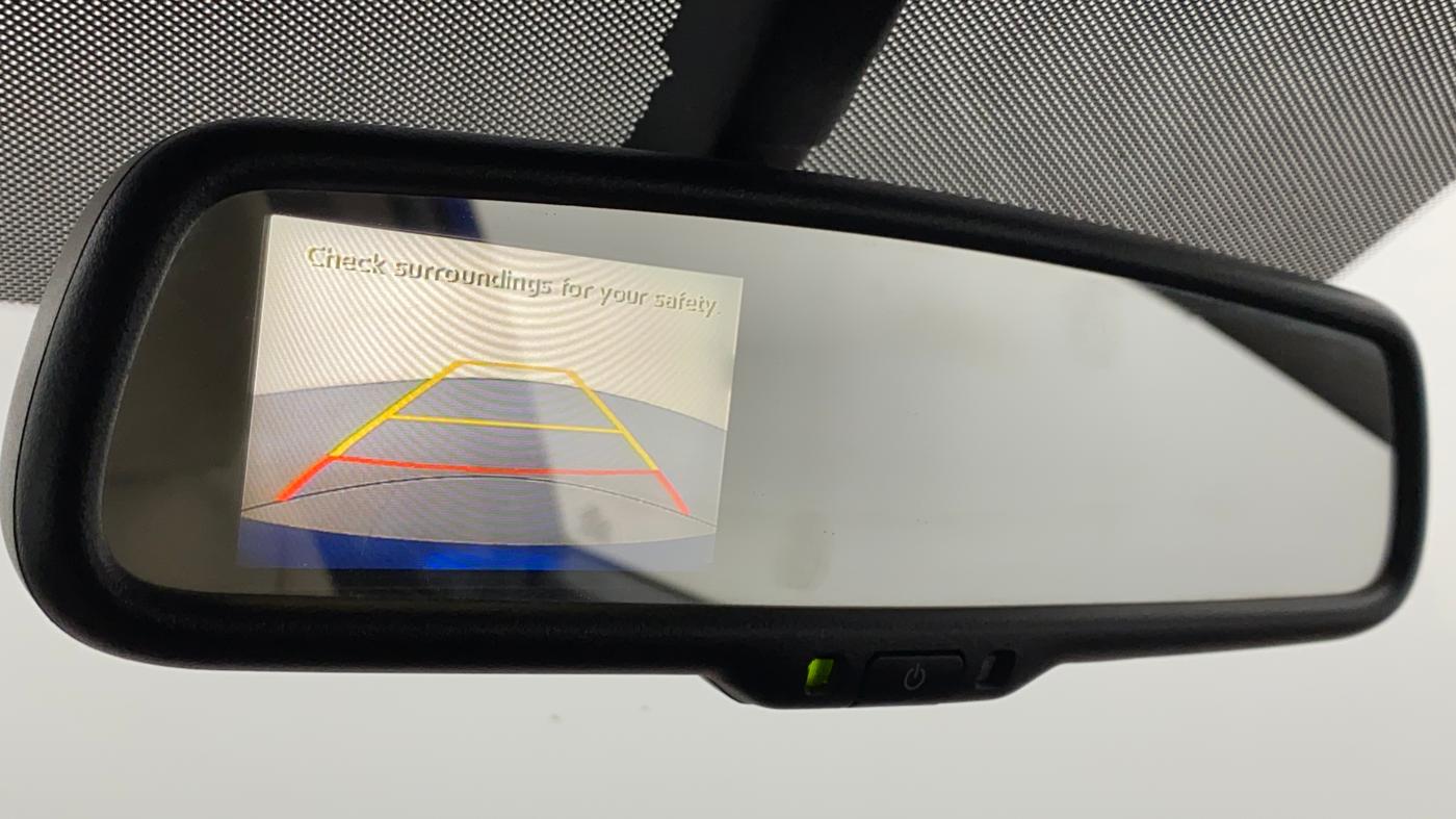 2015 Hyundai Elite i20 ASTA 1.2, Petrol, Manual, 1,02,238 km, IRVM Reverse Camera