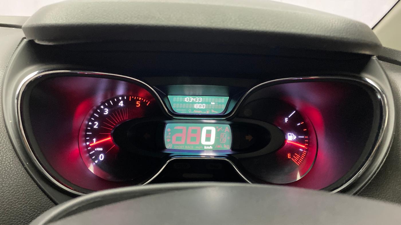 2018 Renault Captur PLATINE DIESEL DUAL TONE, Diesel, Manual, 1,03,432 km, Odometer Image