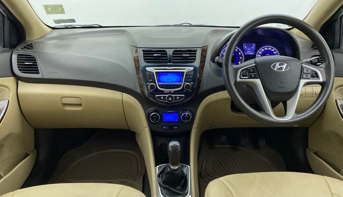 2013 Hyundai Verna FLUIDIC 1.6 VTVT SX, Petrol, Manual, 1,11,053 km, Dashboard
